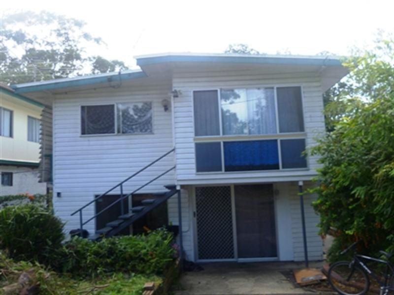 76 Pikett Street, Clontarf QLD 4019