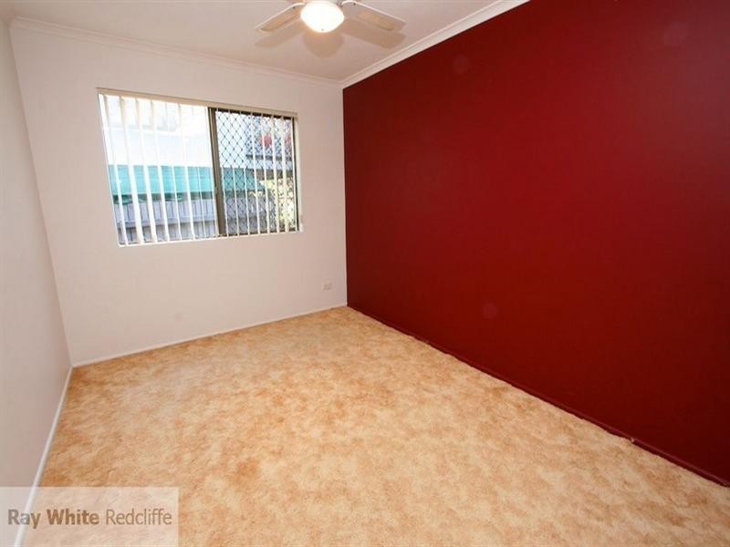2/13 Meredith Street, Redcliffe QLD 4020