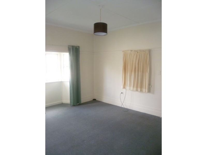 10 Sydney Street, Redcliffe QLD 4020