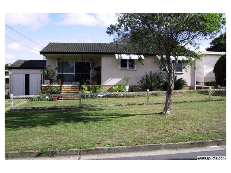 8 Ralph Street, Clontarf QLD 4019