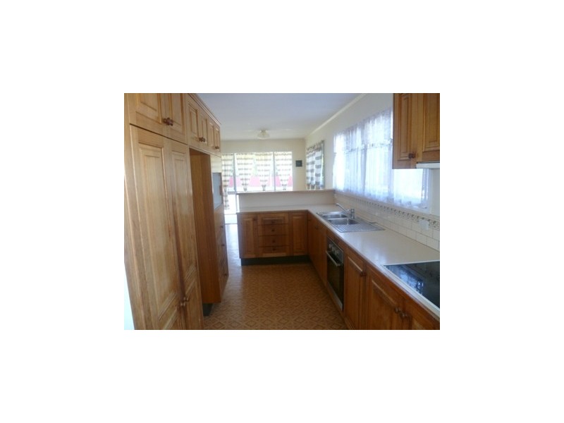 215 Klinger Road, Kippa-ring QLD 4021