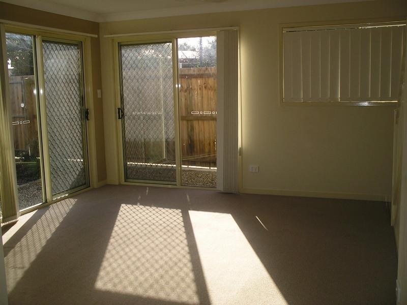 4/36 Silvyn Street, Redcliffe QLD 4020