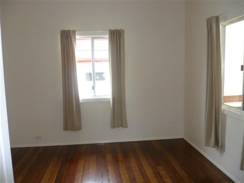 9 Disraeli Street, Margate QLD 4019