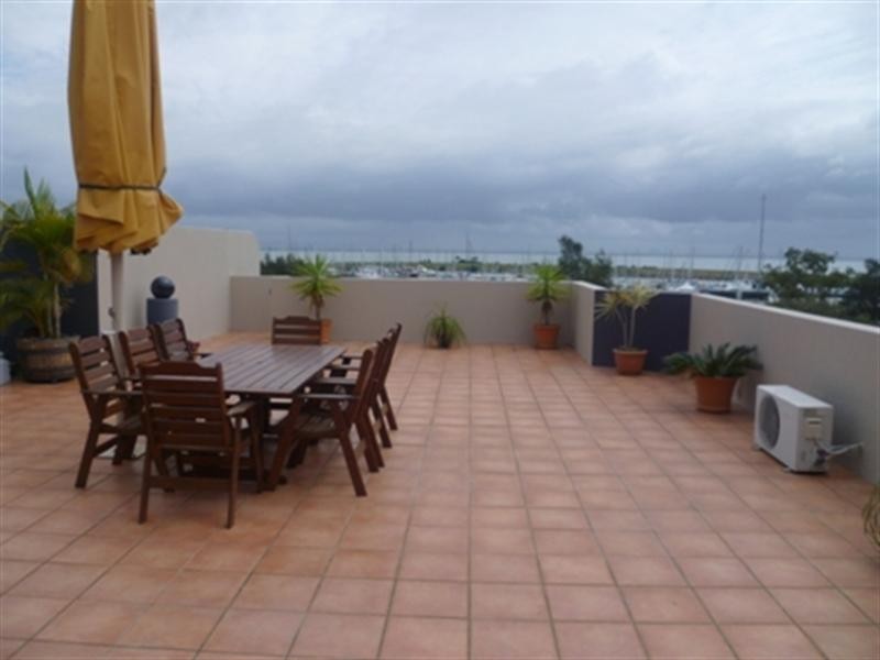 6/43-45 North Quay, Scarborough QLD 4020