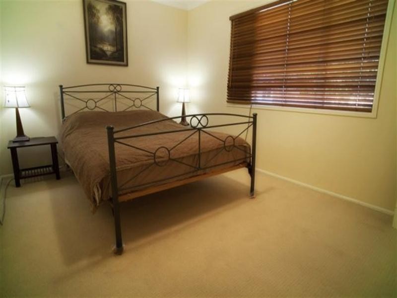 26 Gertrude Street, Redcliffe QLD 4020