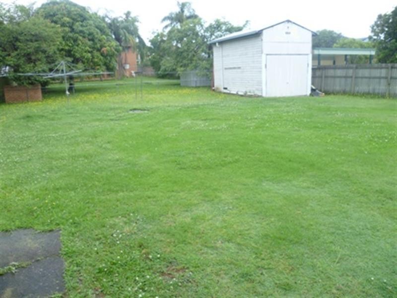 4/52 Palmtree Avenue, Scarborough QLD 4020