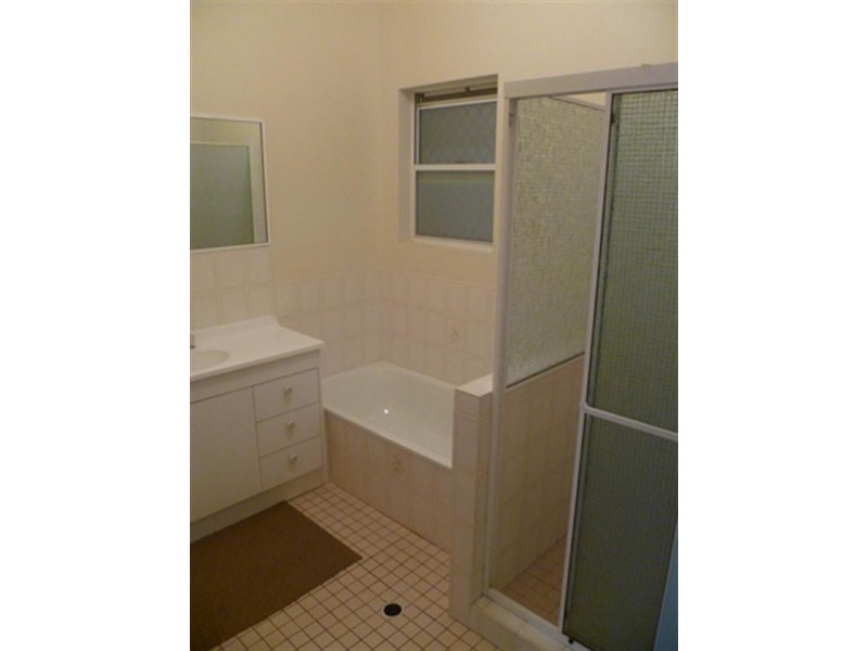 3/38 Hawthorne Street, Woody Point QLD 4019