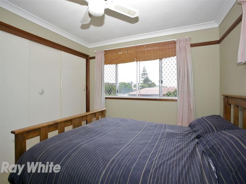 7 Swan Street, Margate QLD 4019