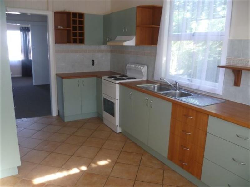 5 Baldwin Street, Redcliffe QLD 4020