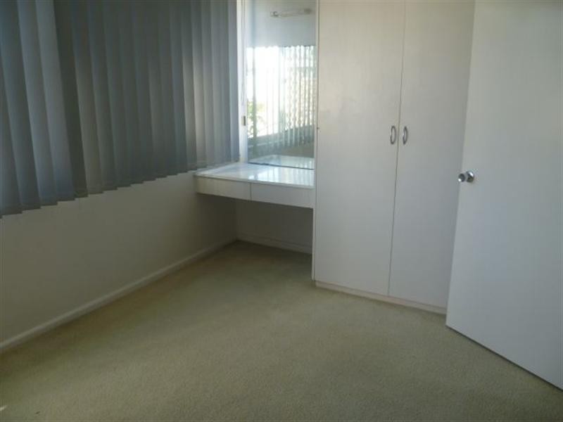 8/2A Moffatt Street, Scarborough QLD 4020