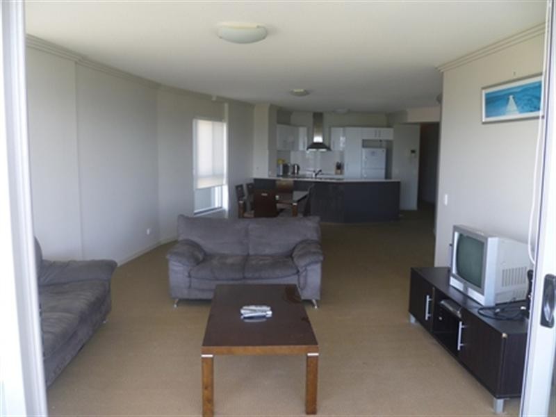 502/87-89 Landsborough Avenue, Scarborough QLD 4020