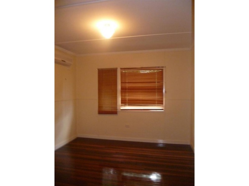 79 Grant Street, Redcliffe QLD 4020
