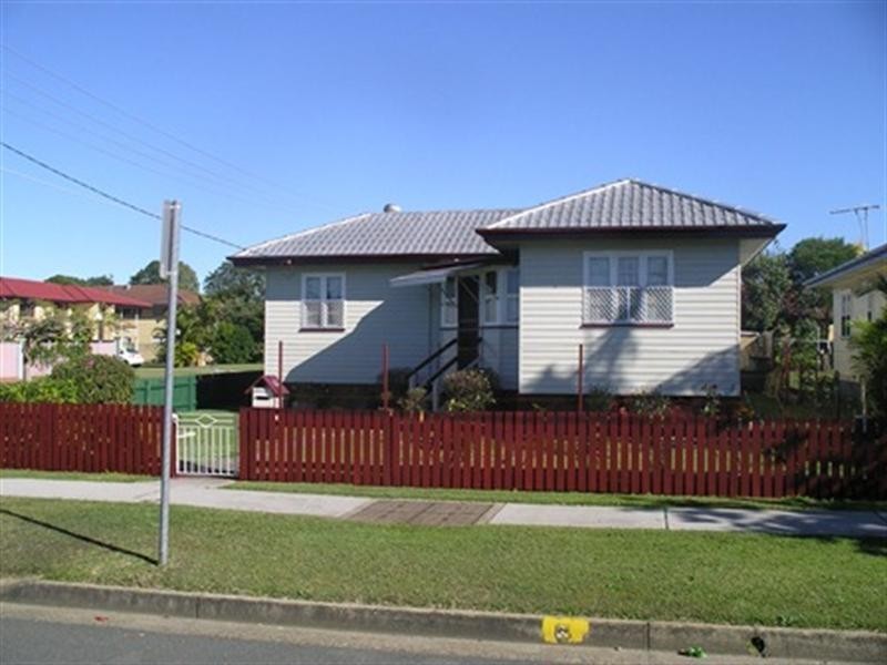 143 Maine Road, Clontarf QLD 4019