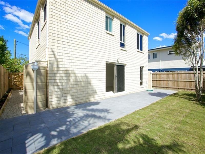 24 Savannah Street, Redcliffe QLD 4020