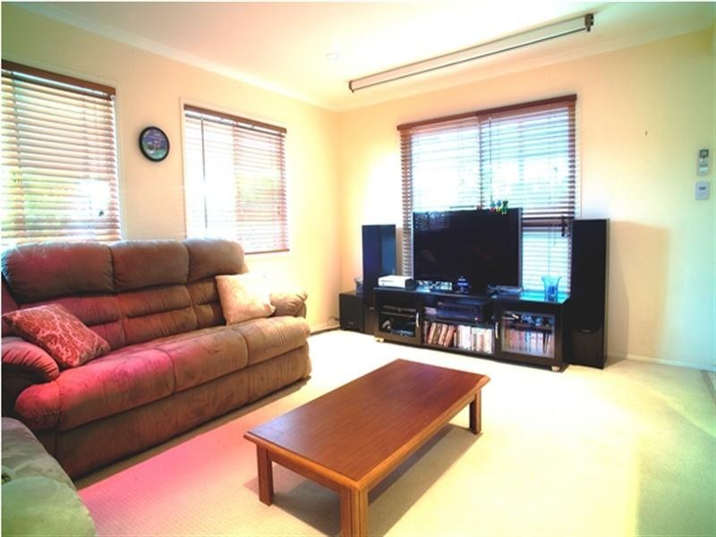 26 Gertrude Street, Redcliffe QLD 4020