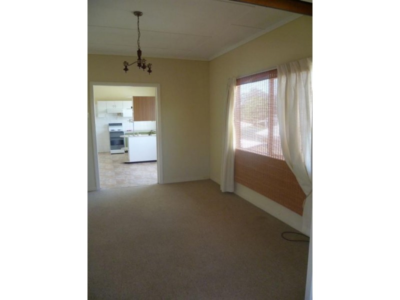 10 Sheehan Street, Redcliffe QLD 4020