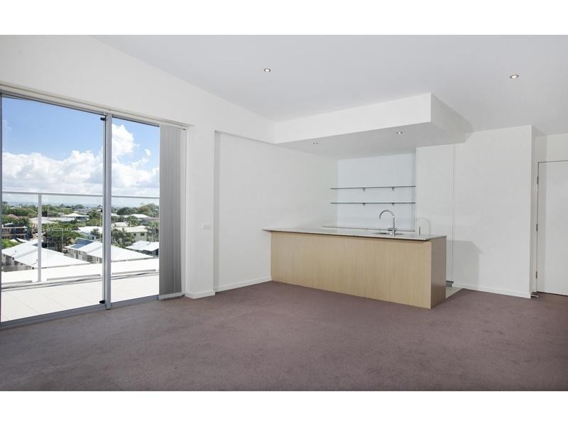 28/146 Prince Edward Parade, Scarborough QLD 4020