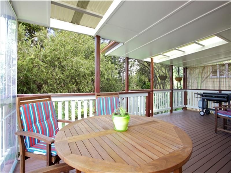 1 Louis Street, Redcliffe QLD 4020