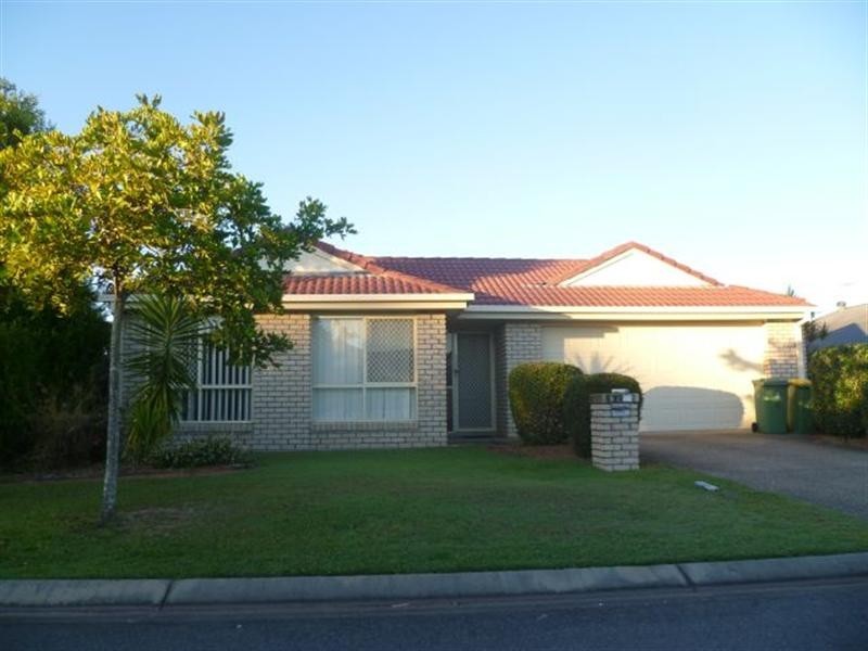 6 Whitfield Crescent, North Lakes QLD 4509