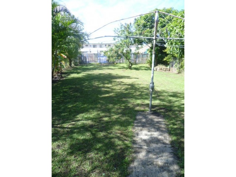 456 Oxley Avenue, Redcliffe QLD 4020