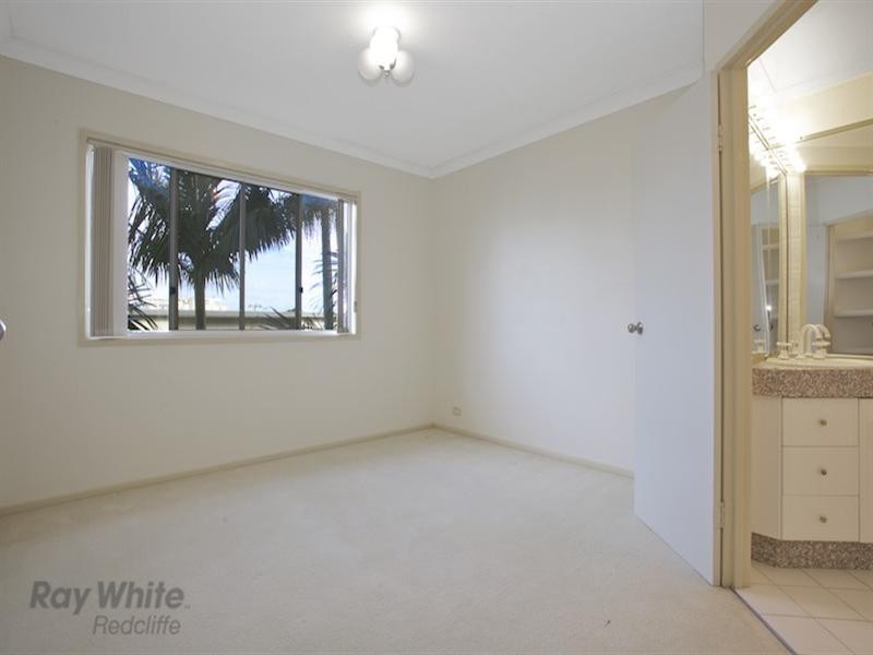 6/186 Prince Edward Parade, Scarborough QLD 4020