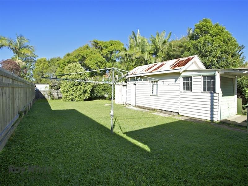 45 Arthur Street, Woody Point QLD 4019