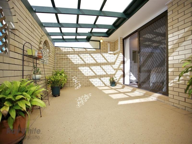 13 Williams Street, Redcliffe QLD 4020