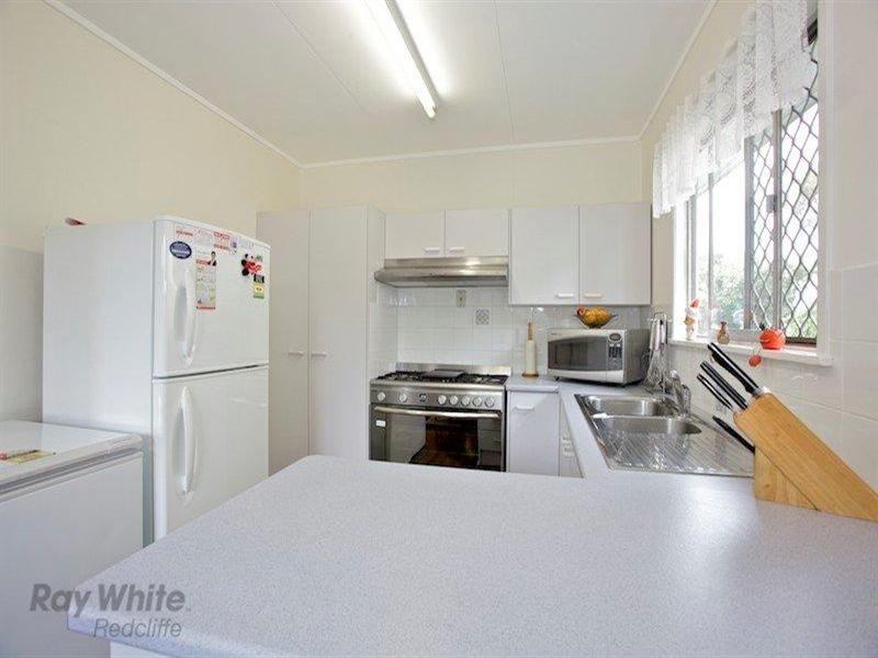 20 Hibiscus Avenue, Redcliffe QLD 4020