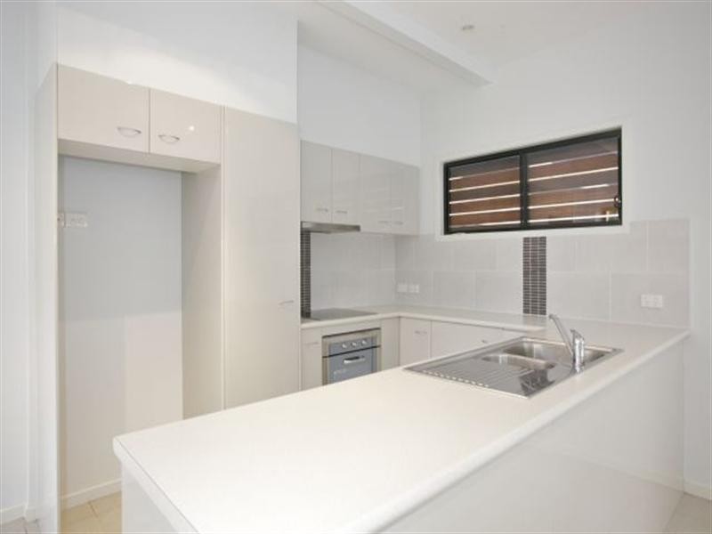 10/139 Turner Street, Scarborough QLD 4020