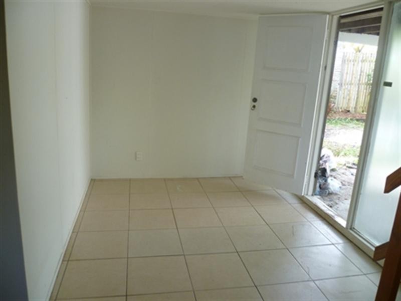 27 Lucas Street, Scarborough QLD 4020