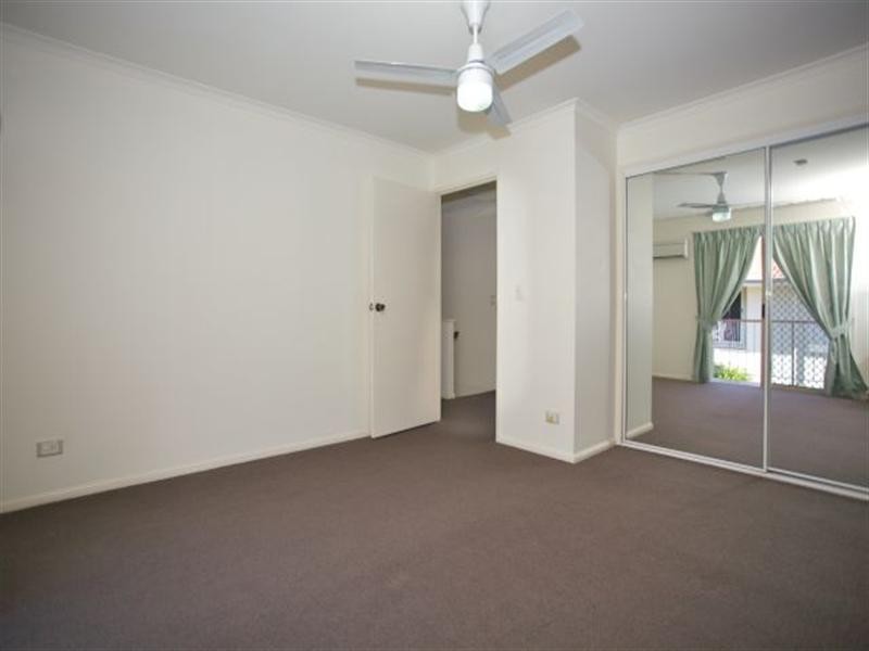 2/36 John Street, Redcliffe QLD 4020