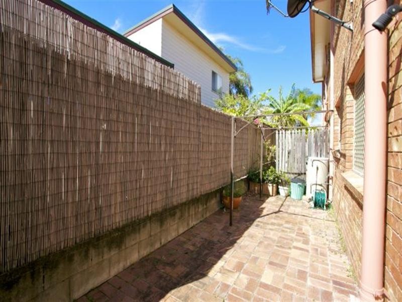 2/36 John Street, Redcliffe QLD 4020