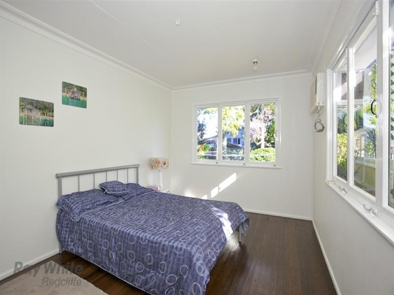 13a Herbert Street, Scarborough QLD 4020