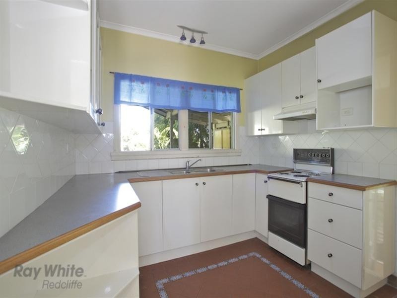 1 Short Street, Woody Point QLD 4019