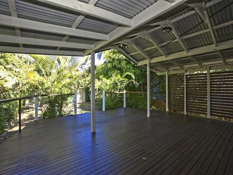 1 Short Street, Woody Point QLD 4019