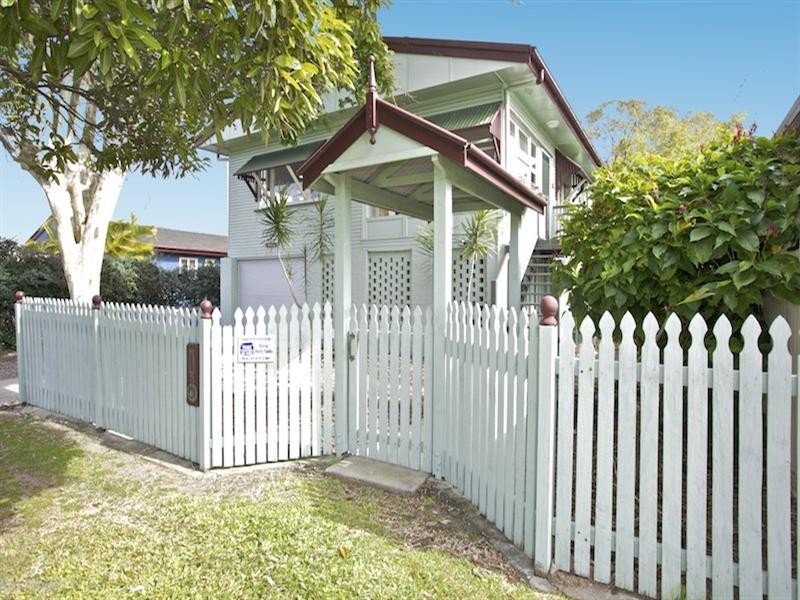 75 Thomas Street, Clontarf QLD 4019