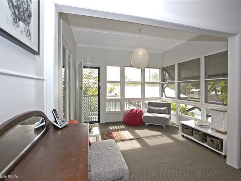75 Thomas Street, Clontarf QLD 4019