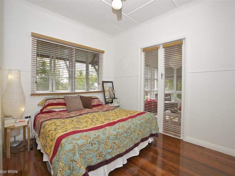 75 Thomas Street, Clontarf QLD 4019