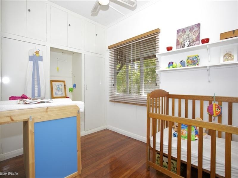 75 Thomas Street, Clontarf QLD 4019