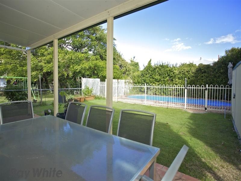 11A Bailey Street, Woody Point QLD 4019