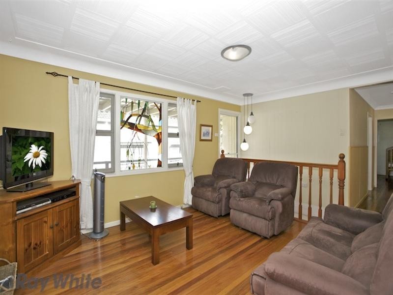 11A Bailey Street, Woody Point QLD 4019