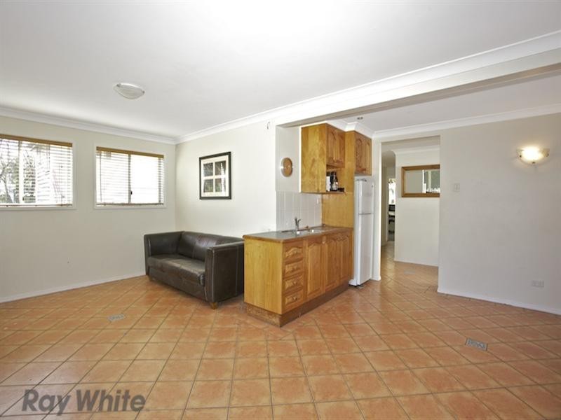 11A Bailey Street, Woody Point QLD 4019