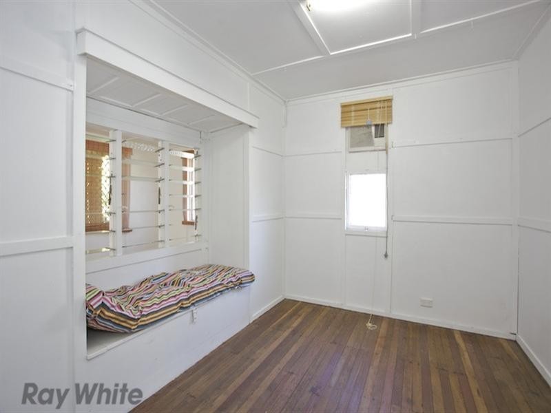 125 Mein Street, Scarborough QLD 4020