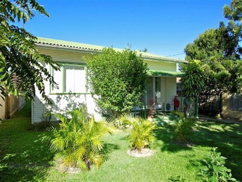 45 Arthur Street, Woody Point QLD 4019