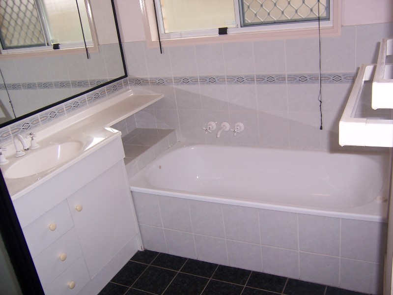 136 Morris Road, Rothwell QLD 4022