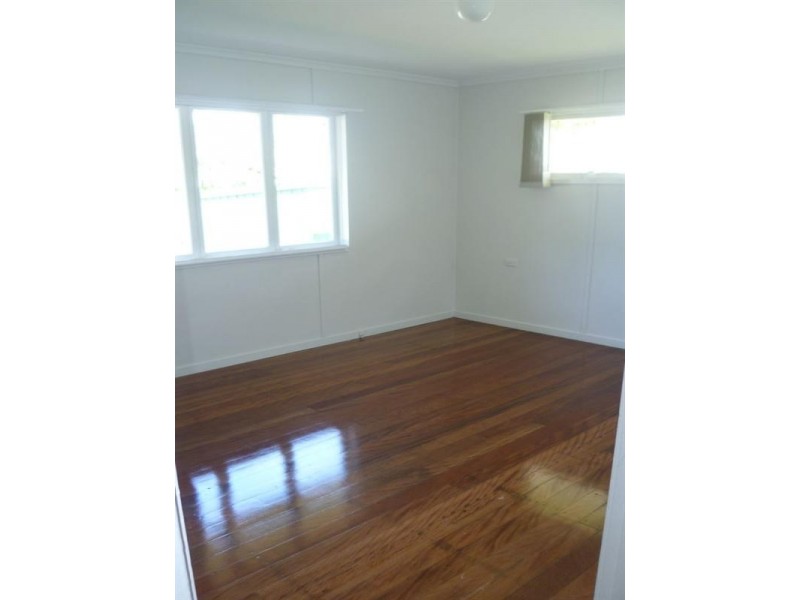 31 Henzell Street, Redcliffe QLD 4020