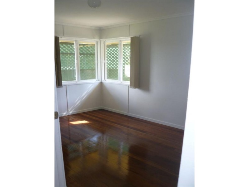 31 Henzell Street, Redcliffe QLD 4020