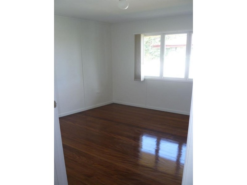 31 Henzell Street, Redcliffe QLD 4020