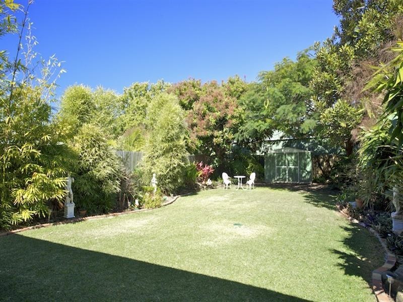 24a Clifford Street, Woody Point QLD 4019