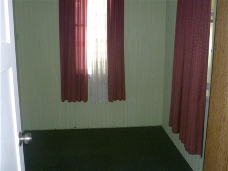 49 McCulloch Avenue, Margate QLD 4019